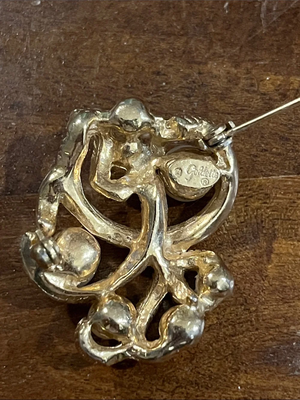 Vintage Goldetta Pearl & Crystal Swirl Brooch - Women's Jewelry